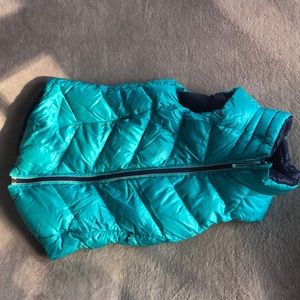 Ivivva Girls Reversible Puffy Vest Size 10